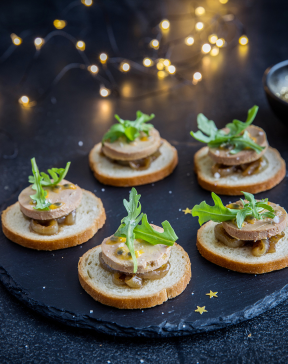 Recette apéro : Toasts de Pain d'Épices mangue et foie gras - Jacquet